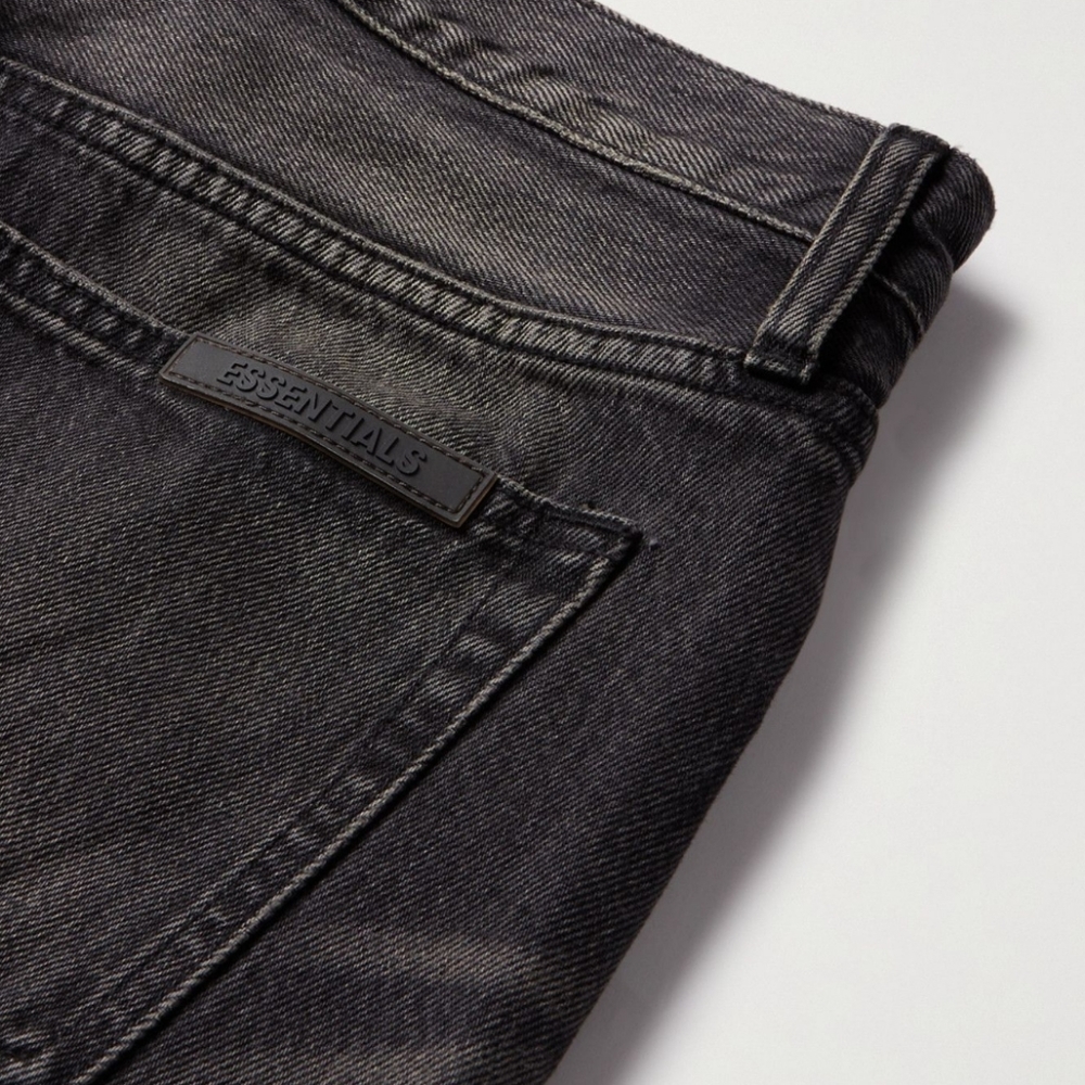 FEAR OF GOD ESSENTIALS mens Tapered Jeans in grey charcoal - Picture 6 of 10